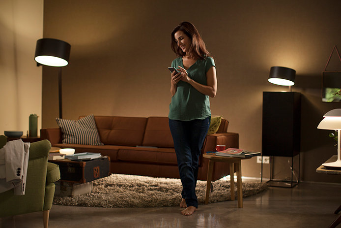 694x463-philips-hue.jpg?Revision=T1j1&Timestamp=nSqxFx